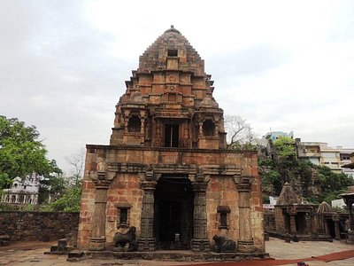 Mamleshwar Jyotirlinga Temple